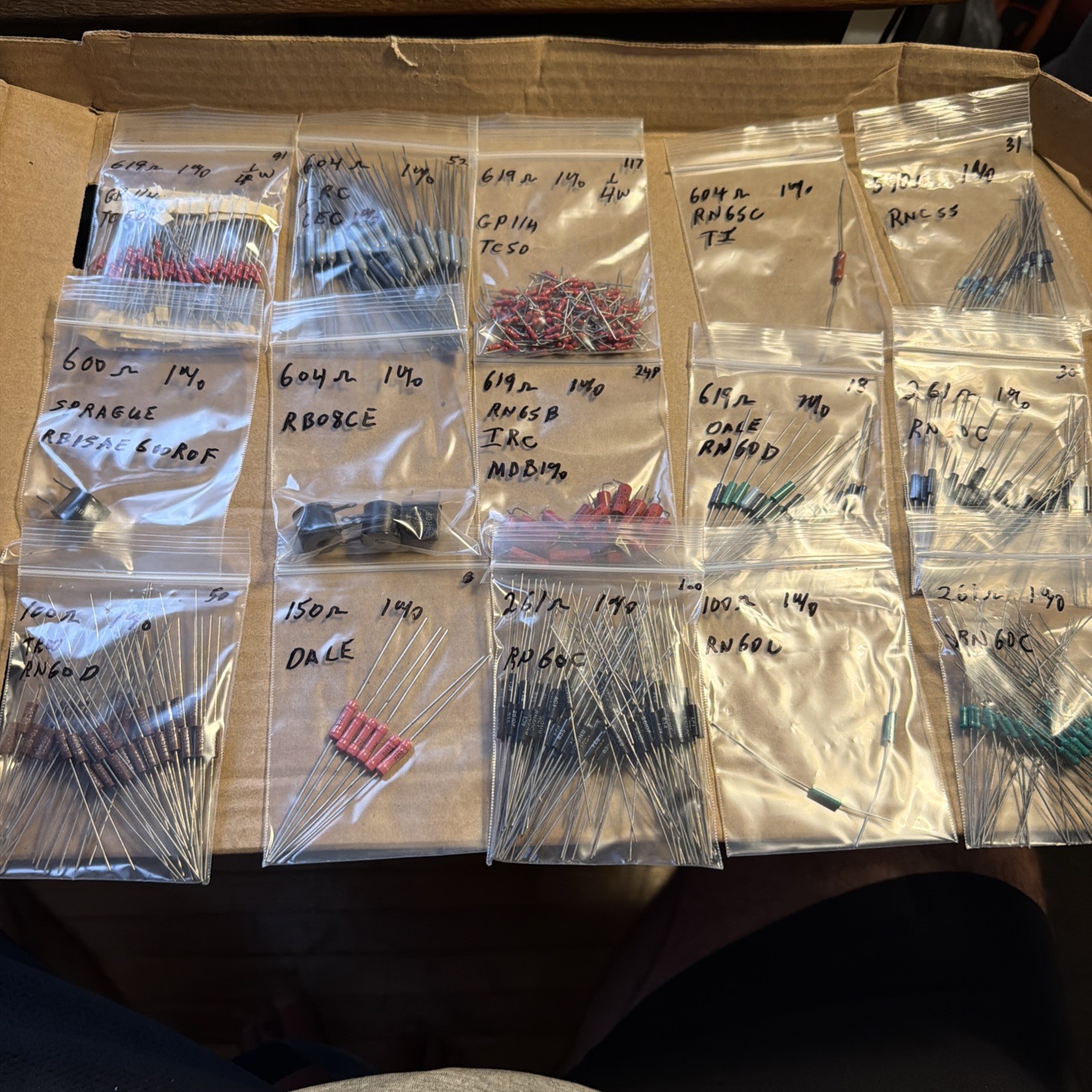 450pc Group Lot Of RESISTORS Dale & Other Mfg Look At Pictures New & Used #8