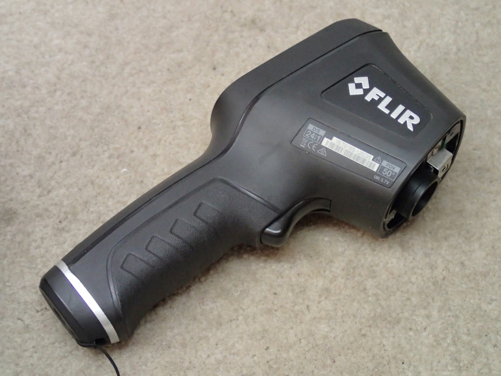 FLIR TG165 Thermal Imaging Camera Thermometer Works but Damage User Item