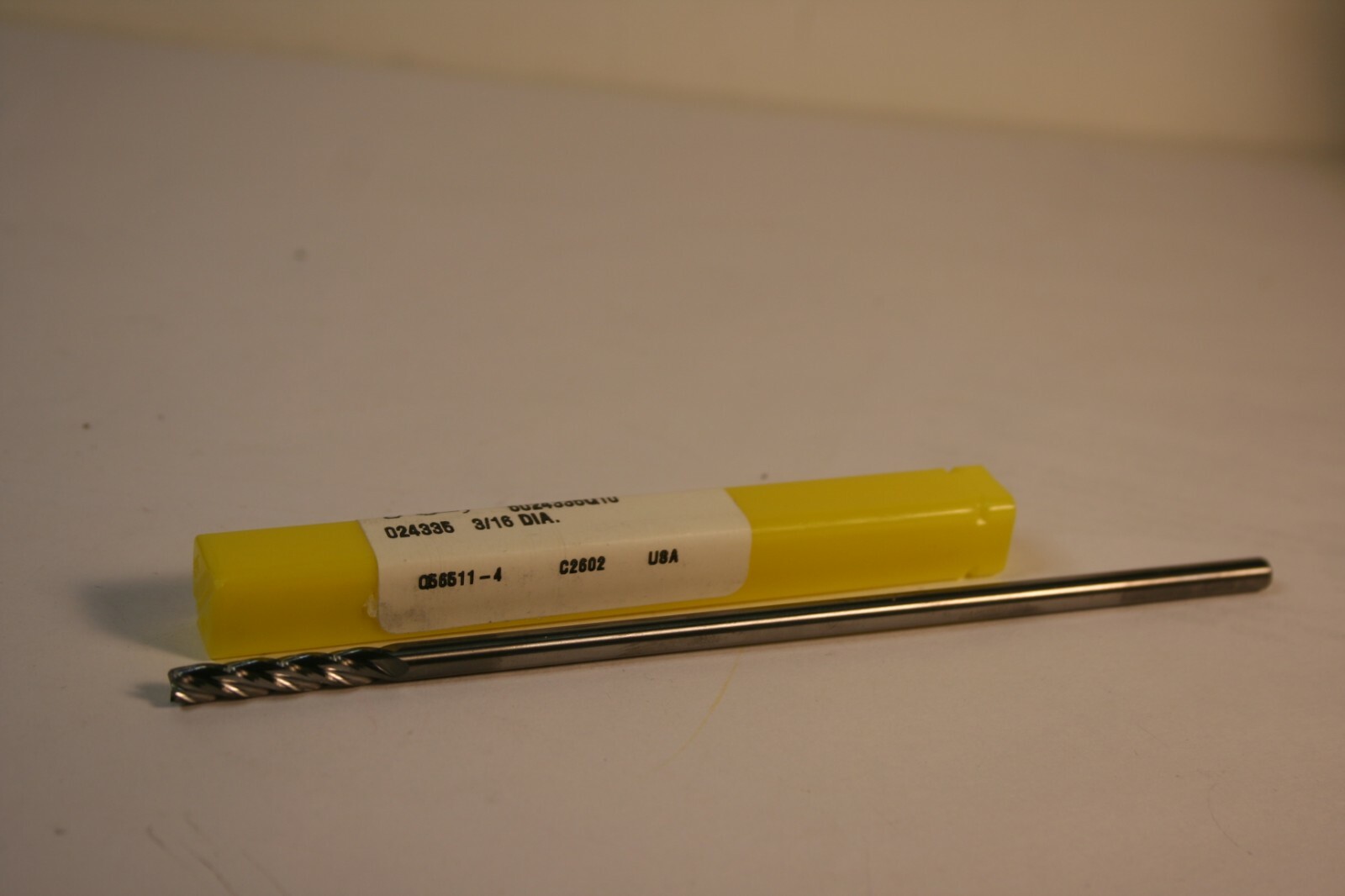 Bassett 3/16 x 1 x 6″ Carbide 4 Flute Single End End Mill Bright Finish