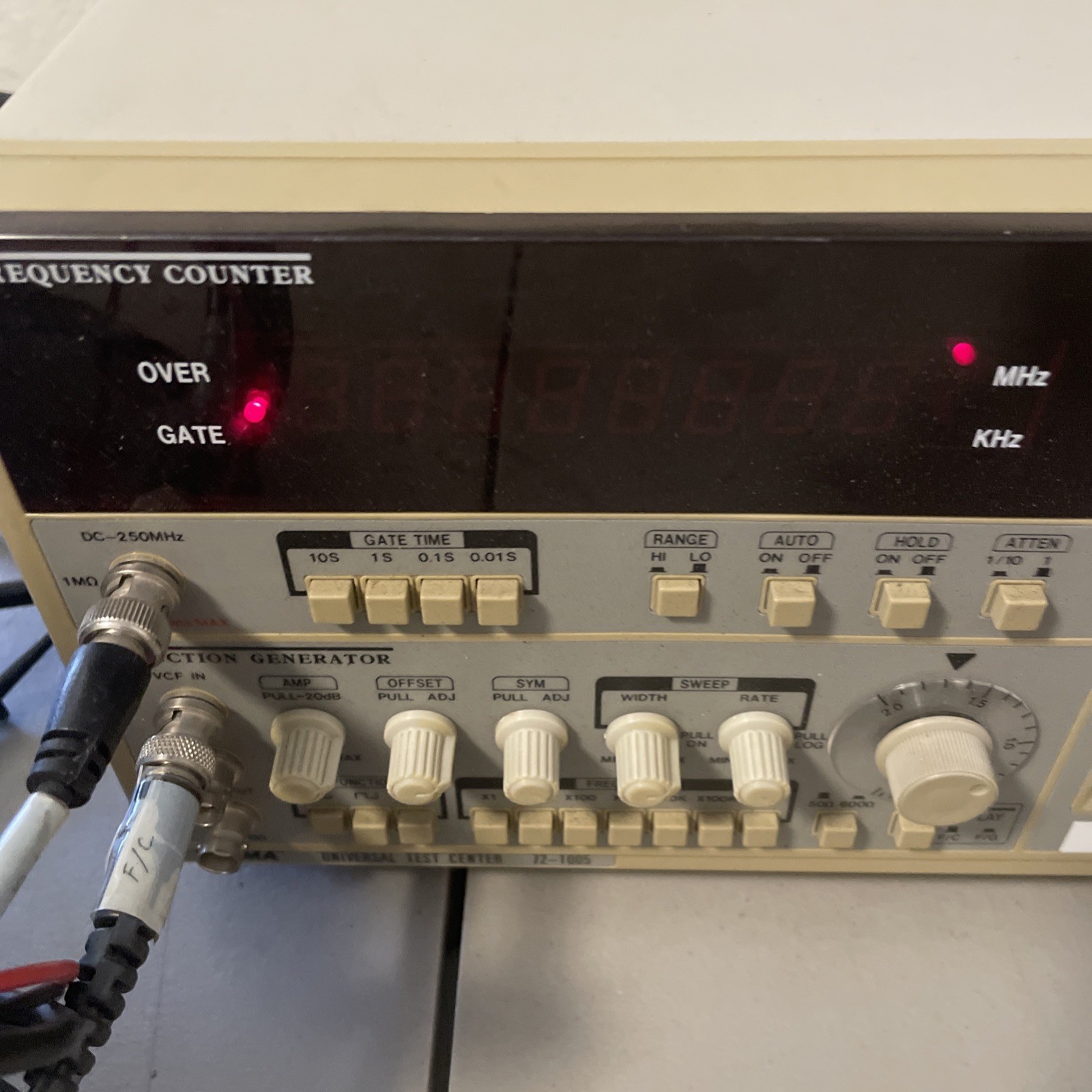 Tenma 72-1005 Universal Test Center Digital Multimeter w/Probes