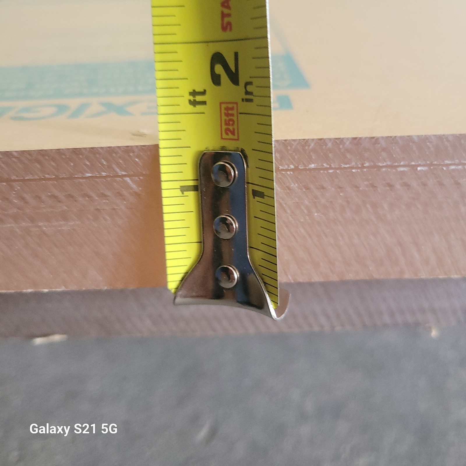 Plexiglas1-1/4” thick 37″ X 61″ Acrylic sheet, plexiglass