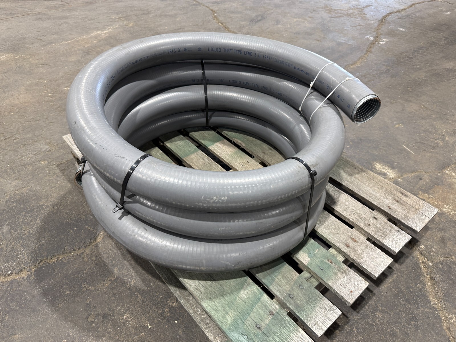 Liquid-Tight Flex Metal Conduit: 3 in Trade Size, Gray, 26 ft