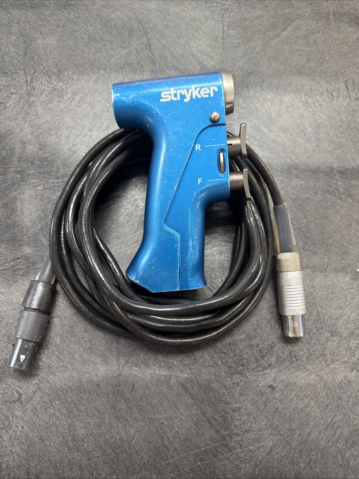 Stryker 6400-099-000 RemB Universal Driver & 5100-004 Cord