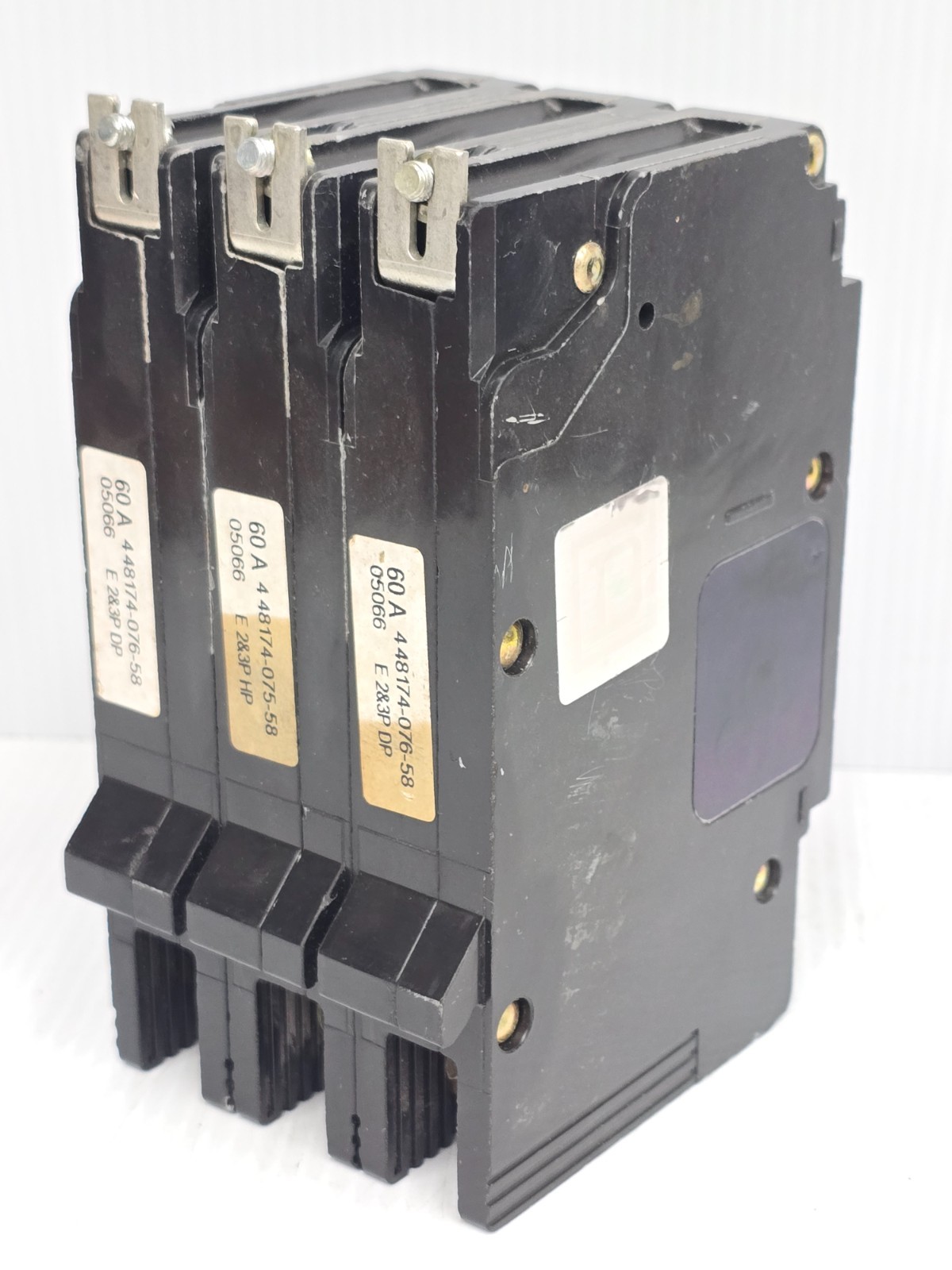 Square D 60 Amp Bolt-On Circuit Breaker 480Y/277 VAC 3 Pole 25 kA EDB34060