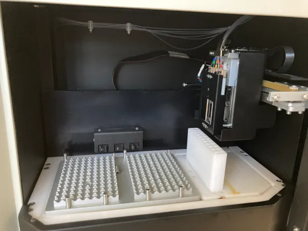 Bio-Rad ProteOn™ XPR36 Protein Interaction Array System