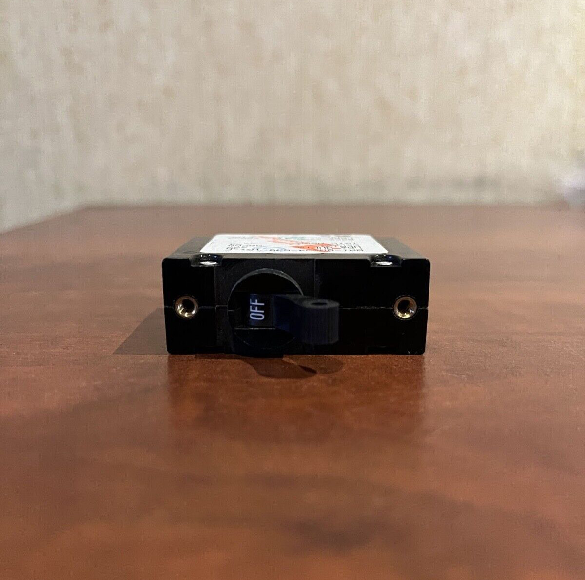 Airpax 30 Amp Circuit Breaker I Cummins P/N: 0320-1323