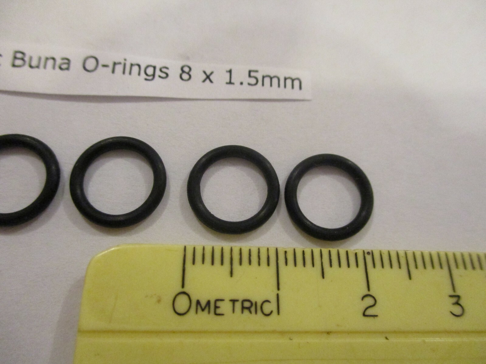8mm ID X 11mm OD x 1.5mm thick O-ring. Buna-70. Quan 5.