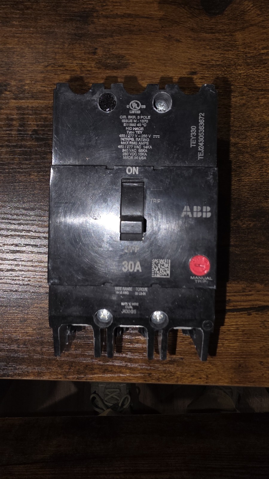 GE TEY330 Bolt-On Circuit Breaker 30 Amp 3-Pole 480/277v AC 14kA *R*