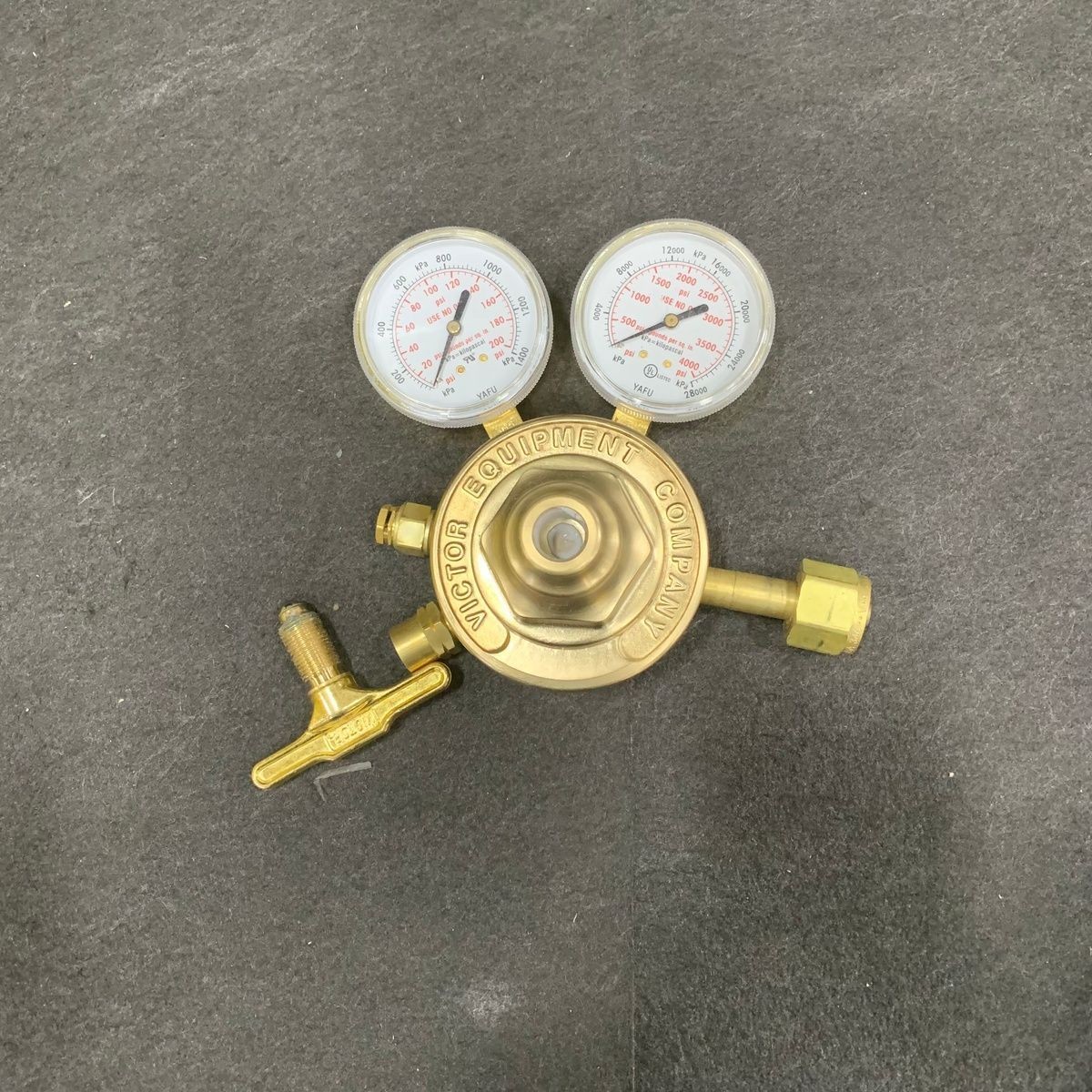 VICTOR 0781-0532 Air Single Stage Regulator (High Capacity )