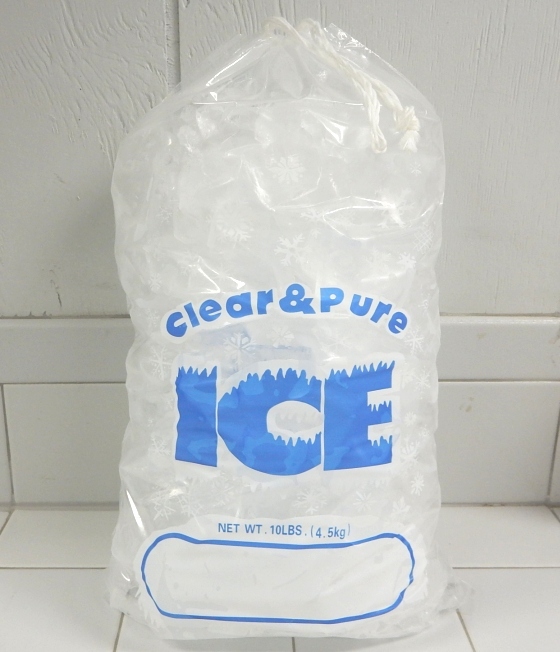 CLEAR & PURE ICE 8 LB DRAWSTRING ICE BAGS *100 COUNT LOT* FREE SHIPPING