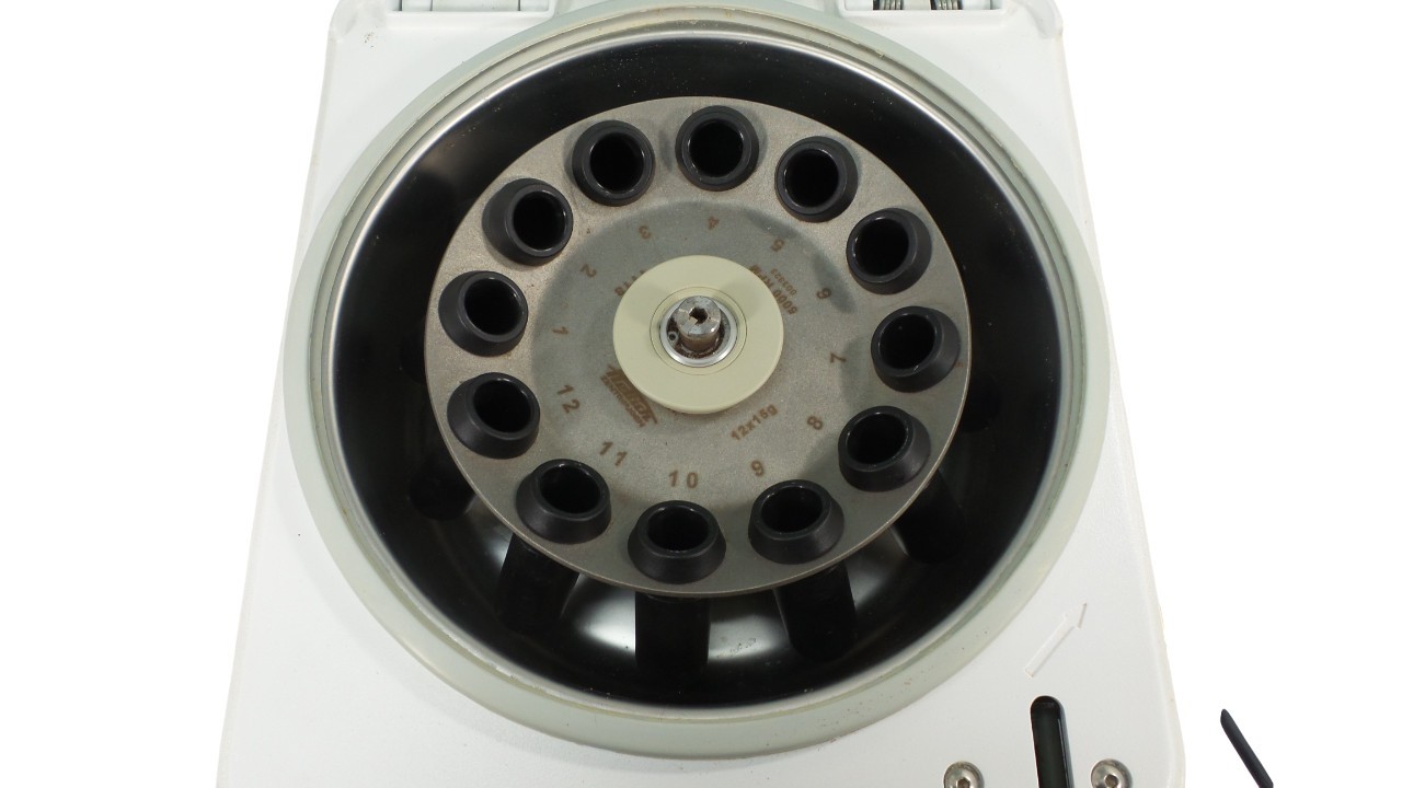 Hettich Zentrifugen Model EBA 21 Centrifuge With Rotor 12x15g