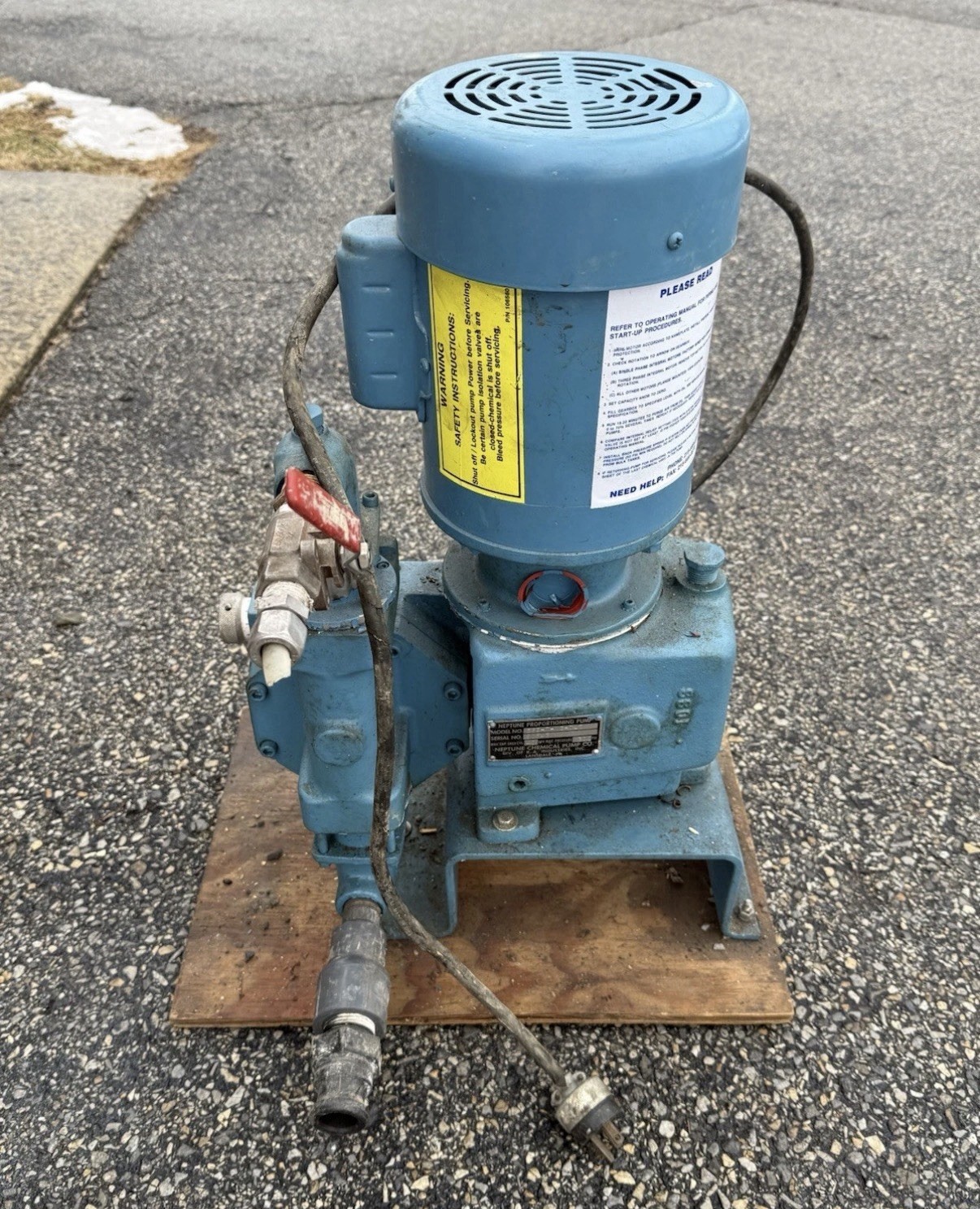15 MRO Industrial Neptune Chemical Metering Pump Lot – GE, Baldor Motors As Is