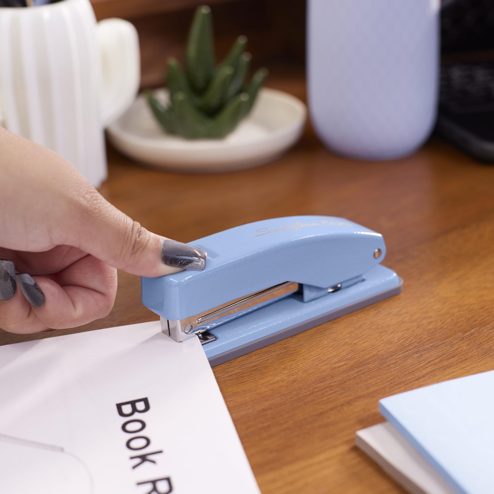 Cub Compact Desktop Stapler 20 Sheet Capacity Metal Electric Blue S701069