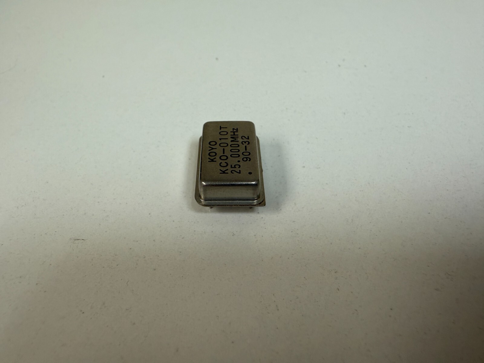 KOYO KCO-010T 25.000 MHz 90 – 32 4 PIN OSCILLATOR