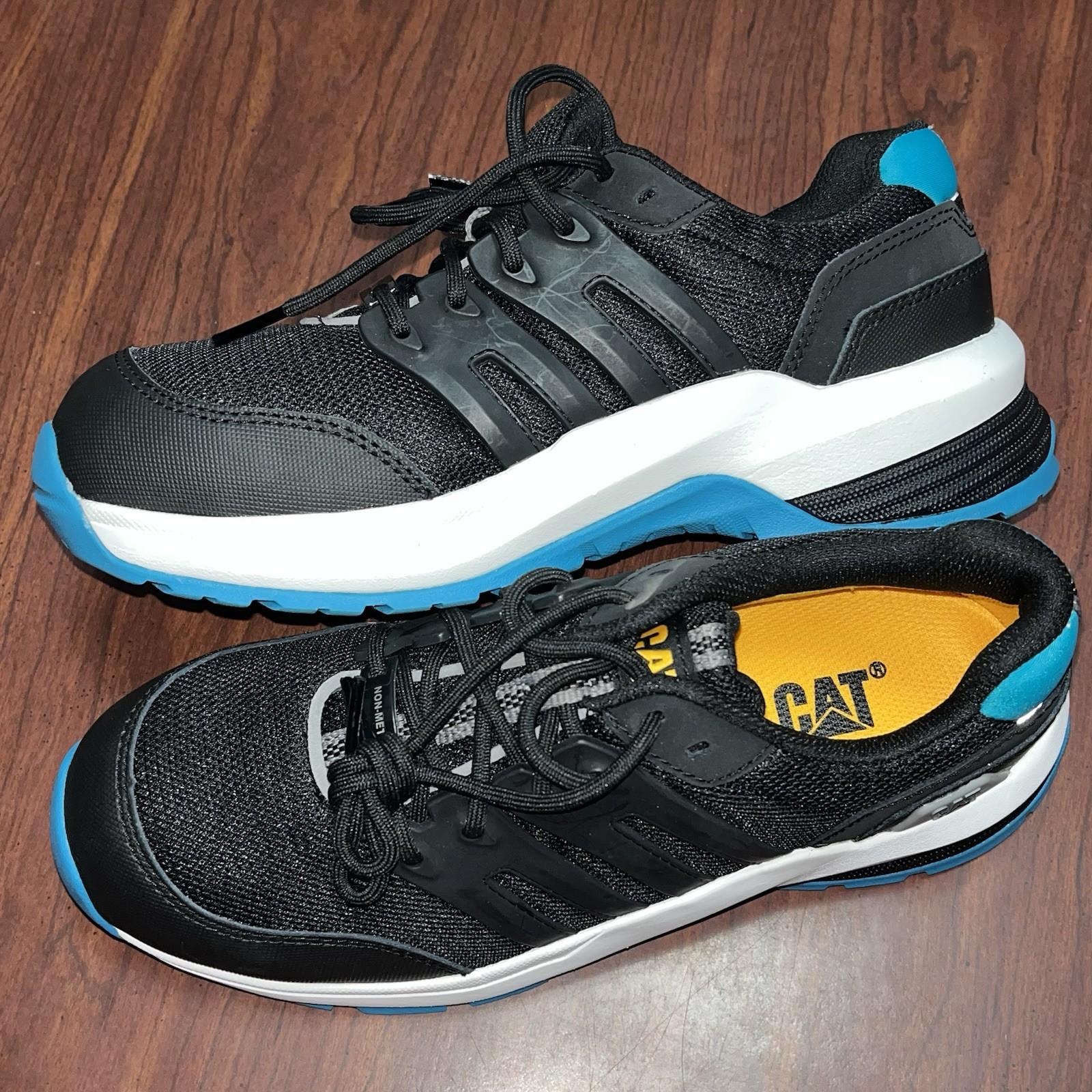 Women’s Sz 7W CAT Streamline Safety Shoe Composite Toe Black/Blue Tennis Shoes