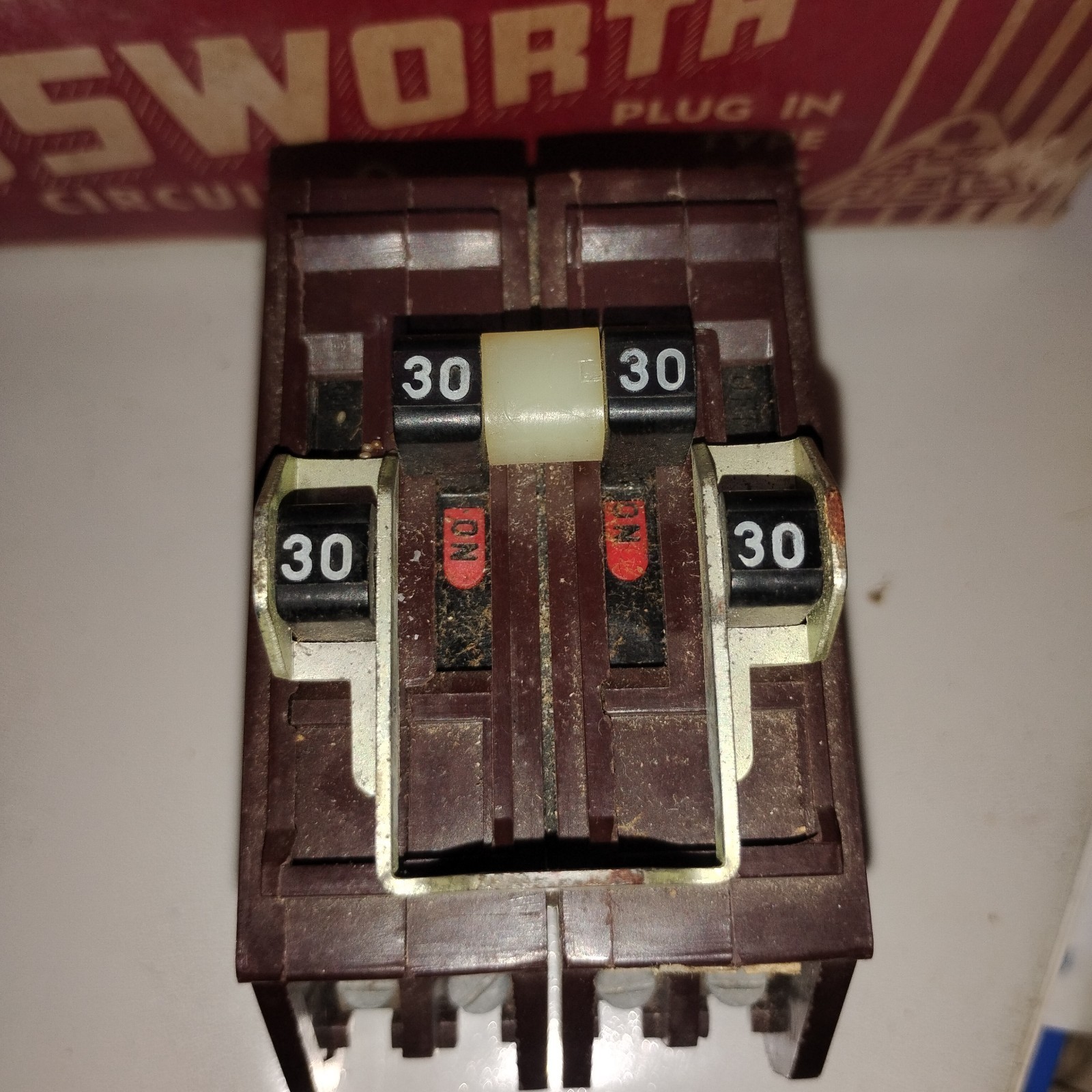 Wadsworth Type B 4-Pole Quad 30 Amp Circuit Breaker NOS Has Tamper Filling
