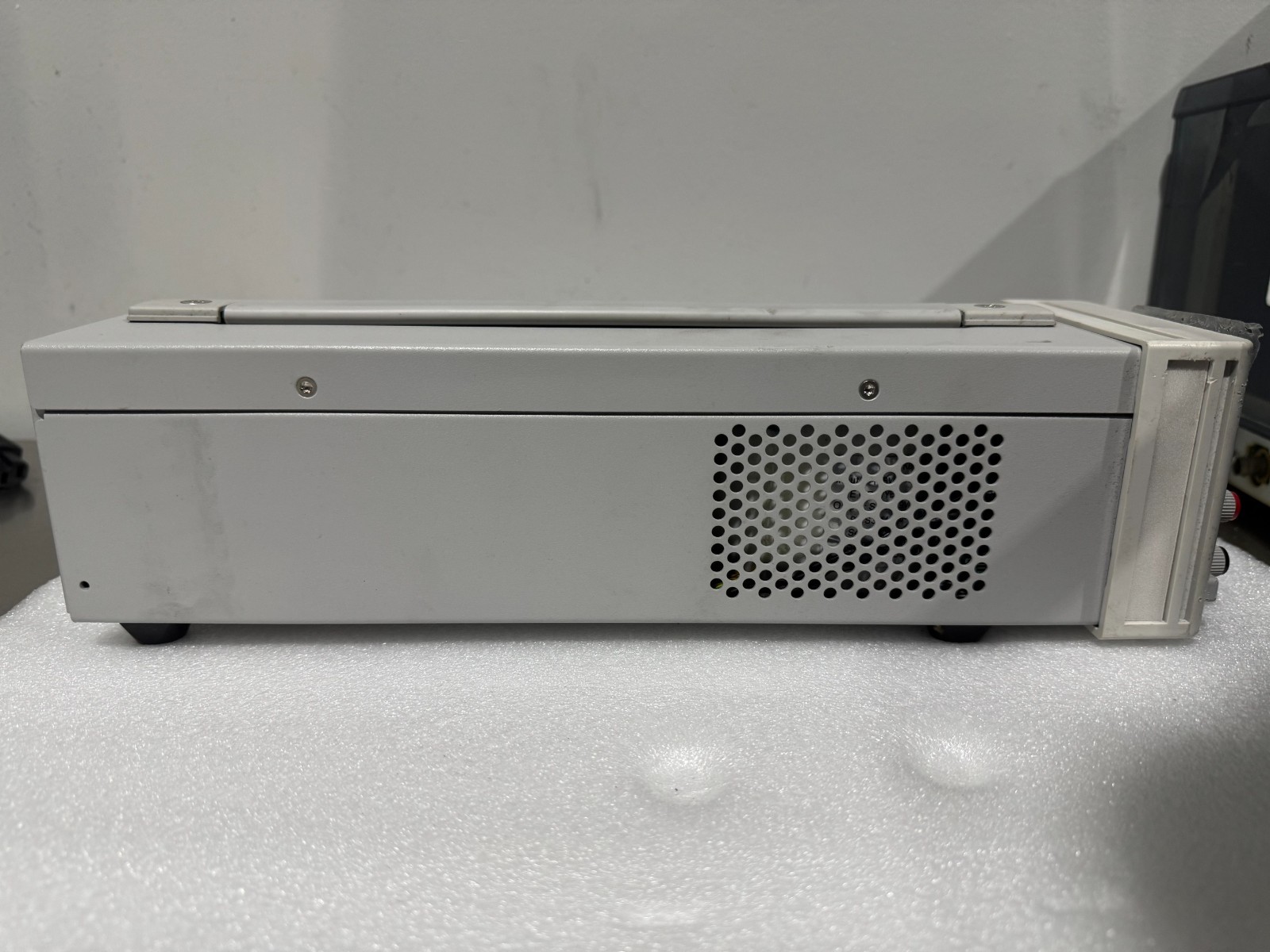 Keysight / Agilent E36105A DC Power Supply, 60V, 0.6A, 36W