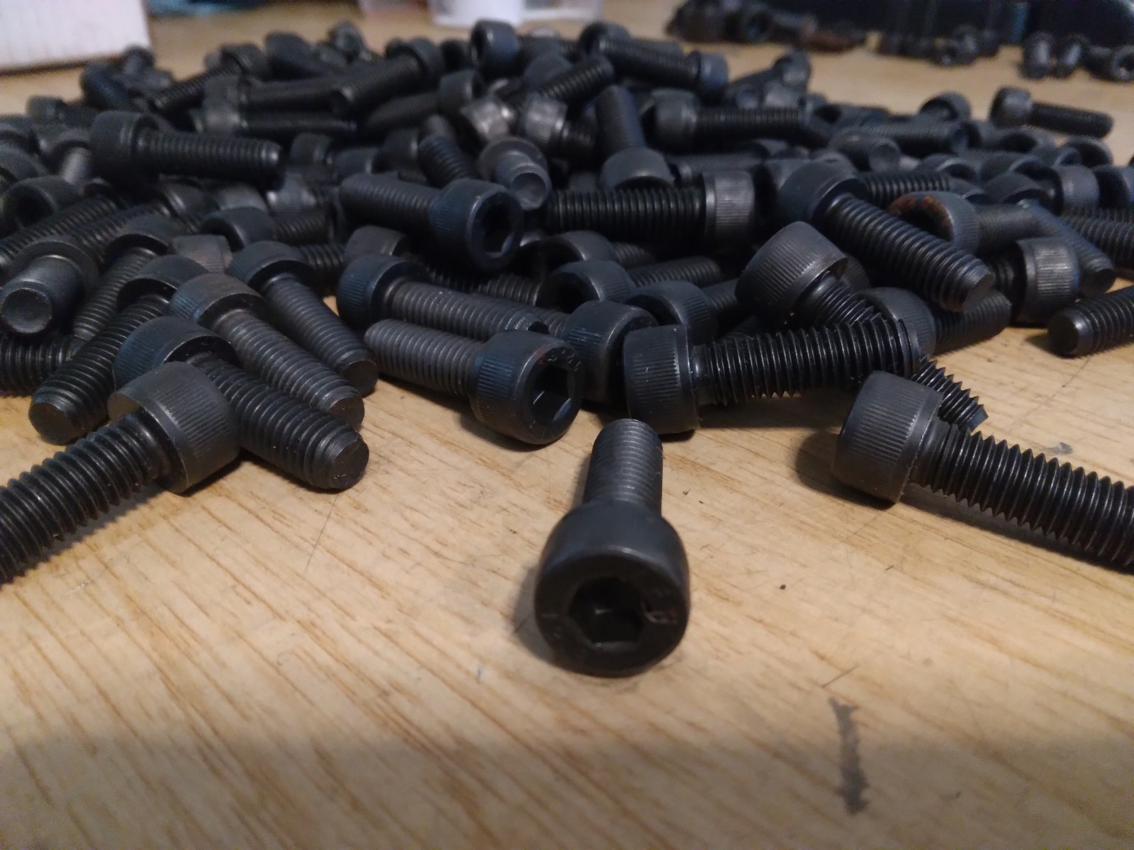 M8-1.25 x 25mm Socket Head Cap Screws, 12.9 Steel w/ Black Oxide DIN 912 50pcs