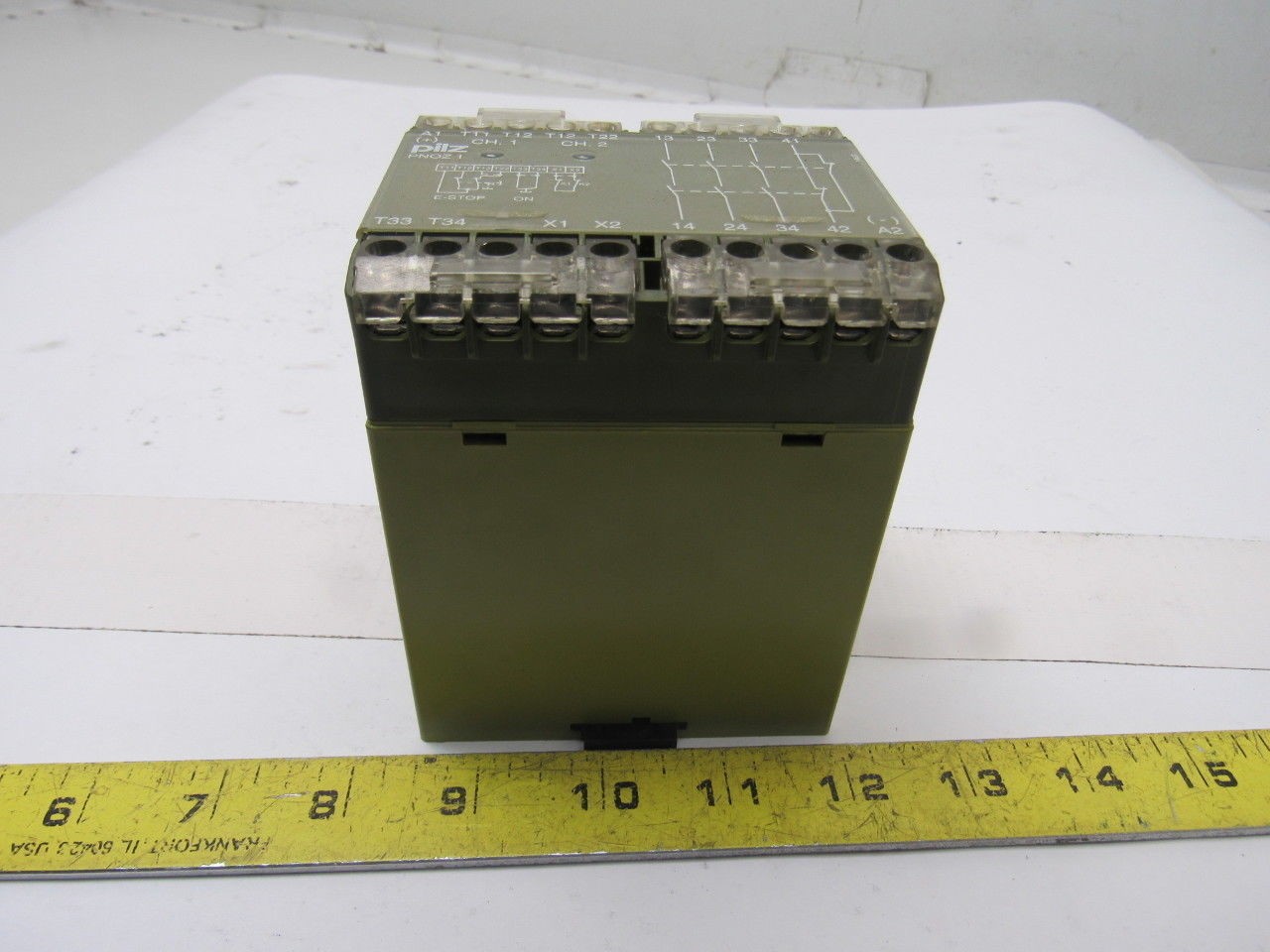 Pilz PNOZ 1 3S/1O ID Nr. 475695 E-Stop Safety Gate Relay 24VDC