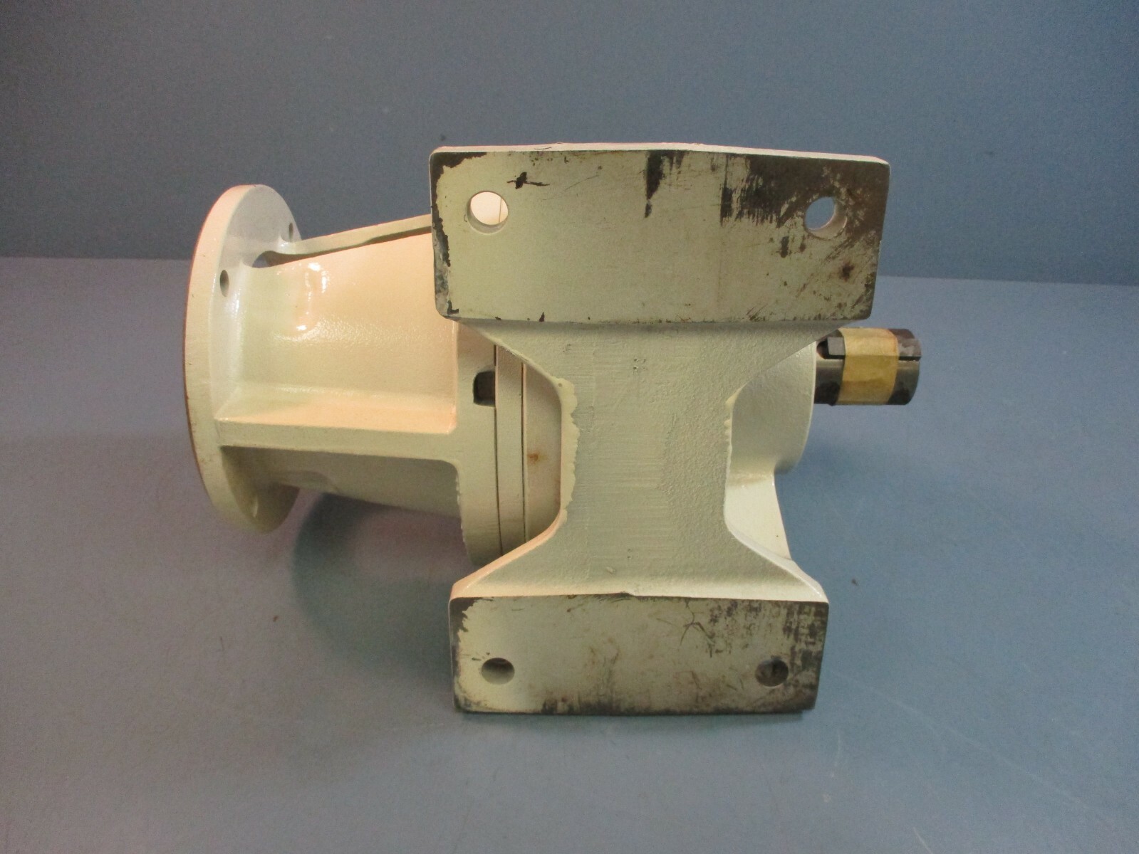 SM-Cyclo CNHJS-4115Y-87 Gear Reducer 87:1 Ratio 1.44HP 1750RPM