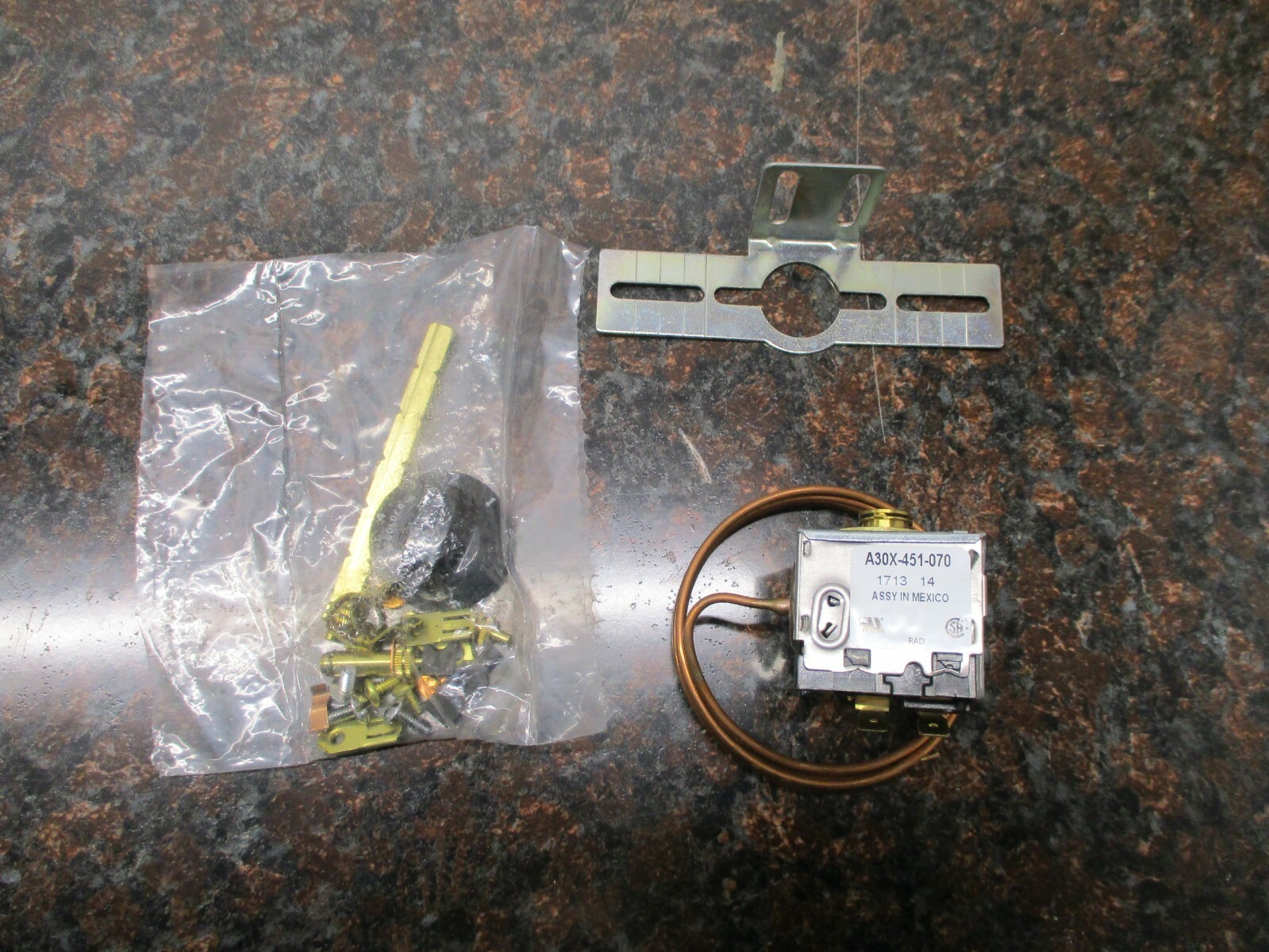 Ranco A30X-451-070 Adaptable room A/C Control A30-X451 NOS FREE SHIPPING