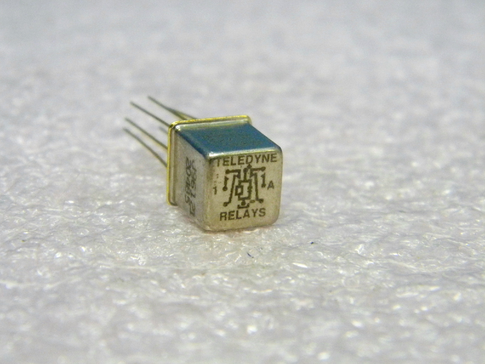 NEW Mil-Spec M39016/42-035M Electromagnetic Relay 5945-01-220-9745