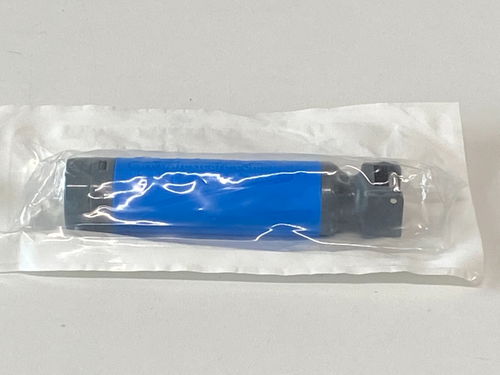 Y54: FLexicare Solo Handle 040-310U Exp. 01-2026 to 08-2028