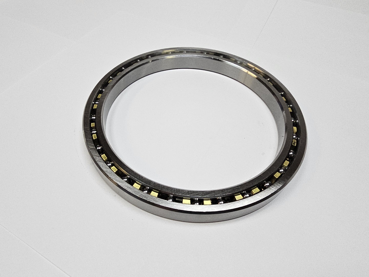CSXD045 roller bearing 4.5″x5.5″x0.5″ (114.3mm x 139.7mm x 12.7mm) KD045XP0