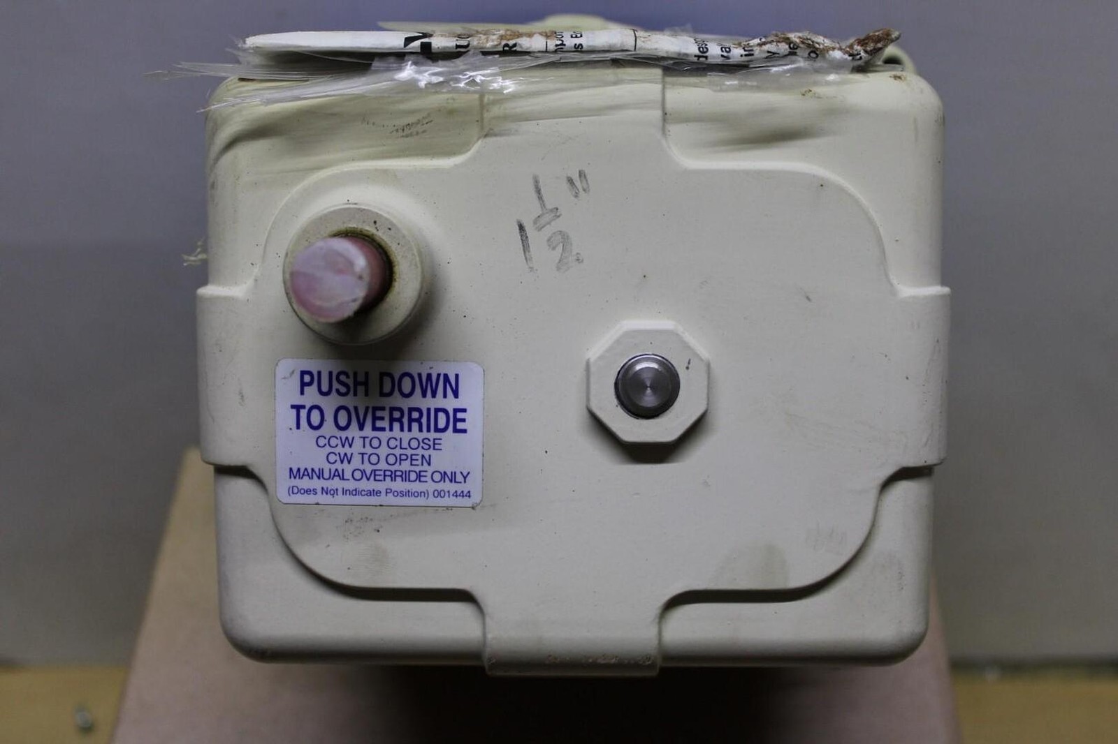 VALVCON ACTUATOR VW300S115A 300 IN-LBS 115V 0.6 AMP 10 SEC CYCLE *WARRANTY*