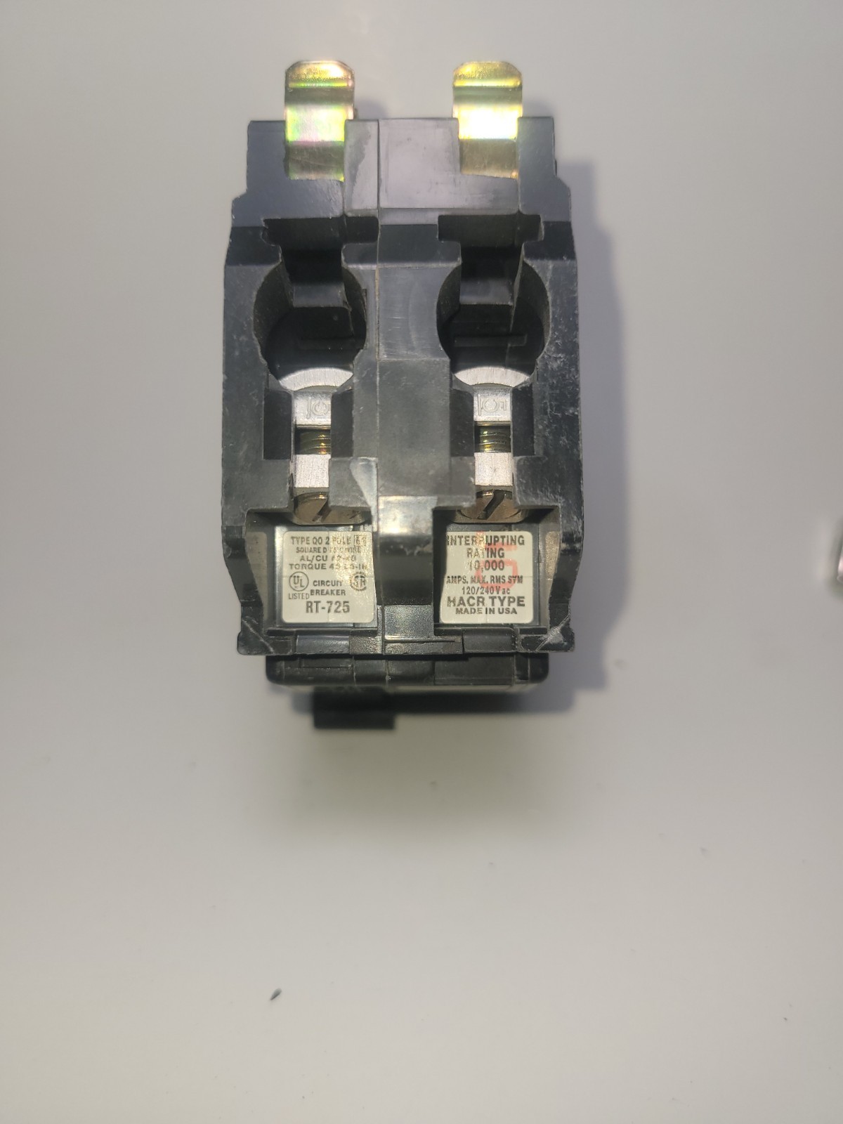 SQUARE D QO240 40 Amp 2 Pole 120/240 Volt Plug-In Circuit Breaker