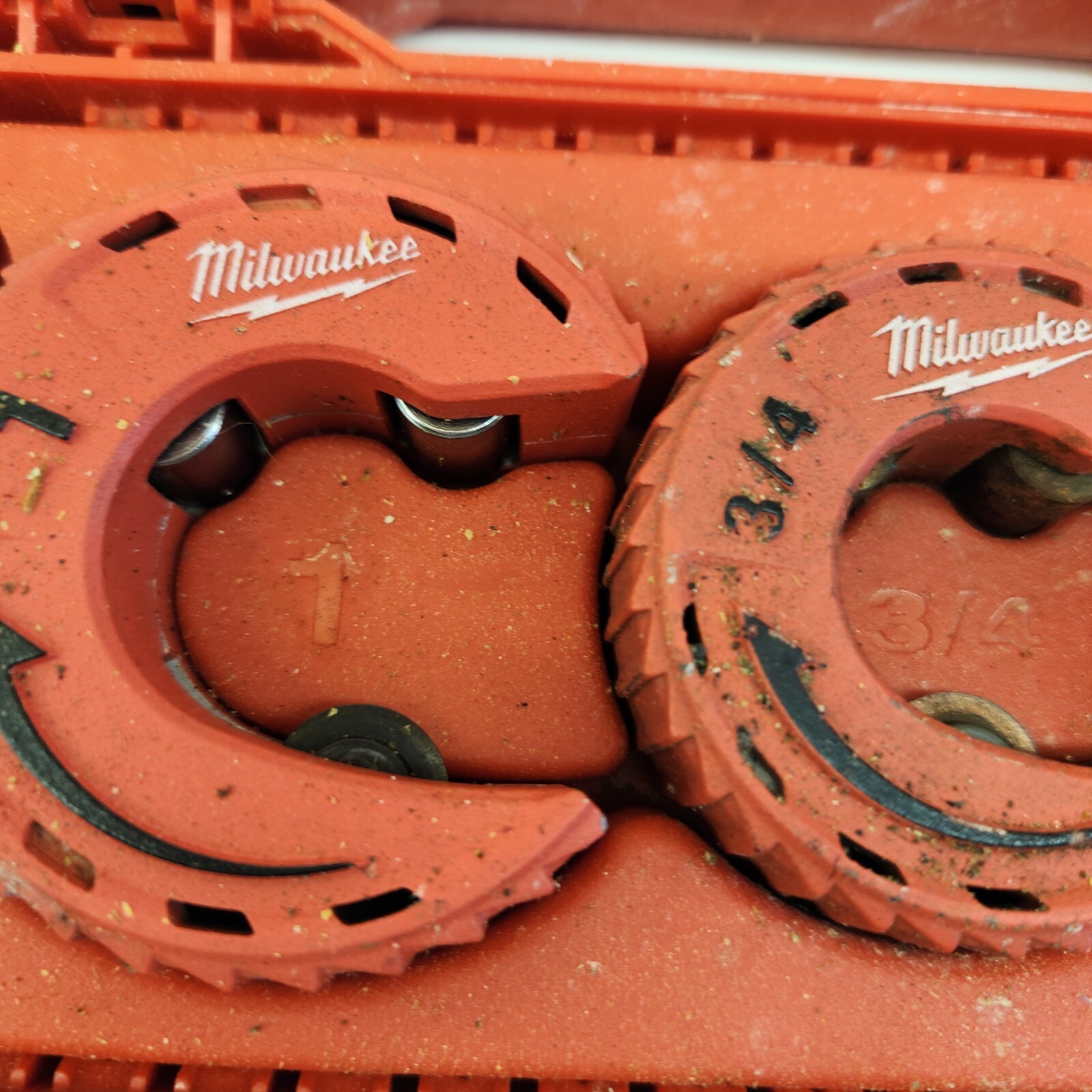 Milwaukee Close Quarters Tubing Cutter Set 48-22-4263