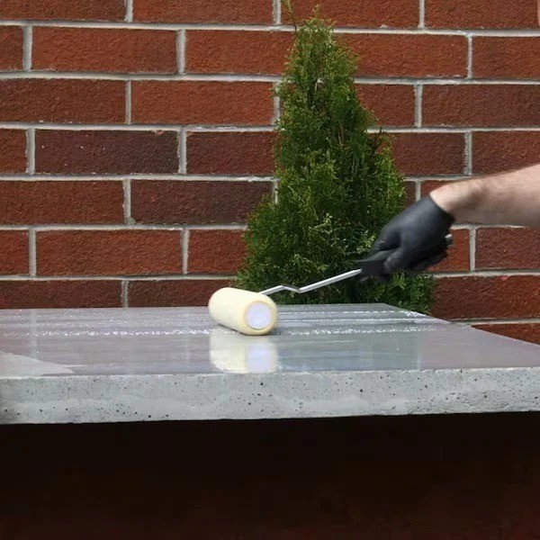 1 Gal. High Gloss Waterproofs Concrete Masonry High Gloss Sealer Sealant