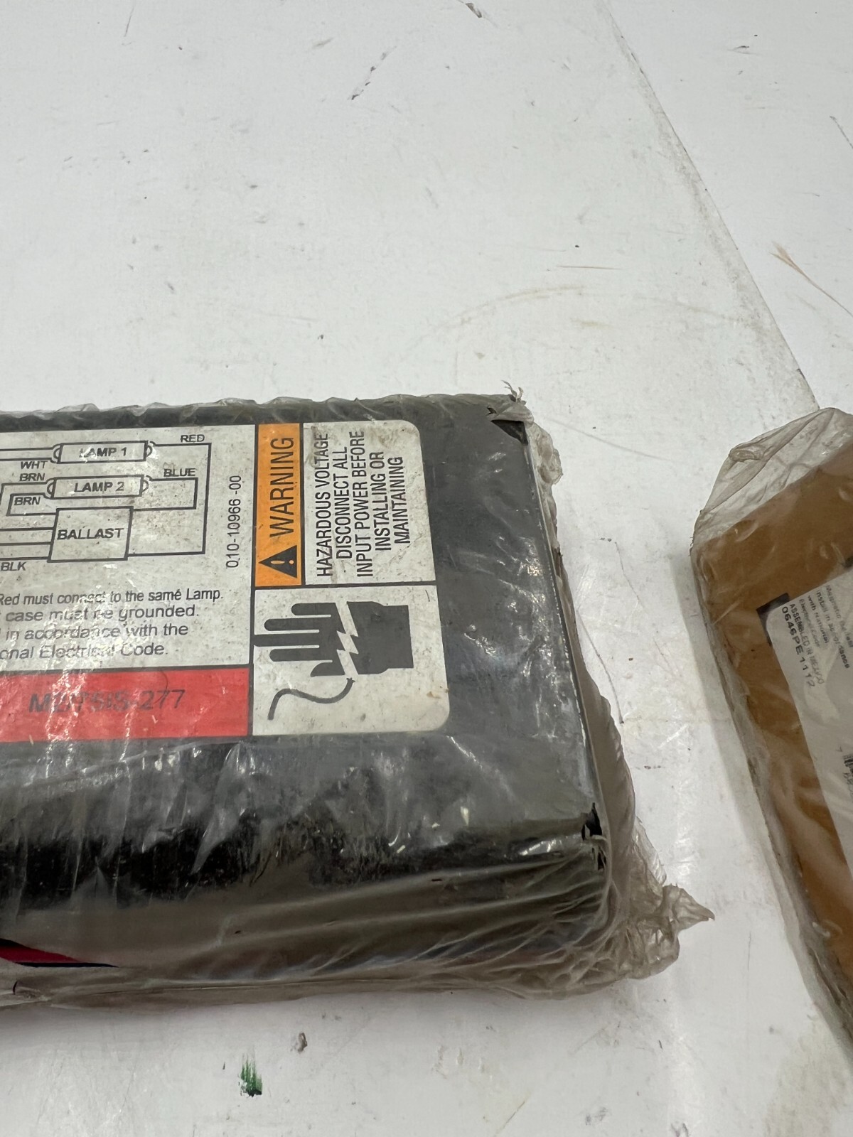 Universal Lighting 827-SLH-TC-P 277V 2 Lamp Slimline F96 F72 T12 Ballast