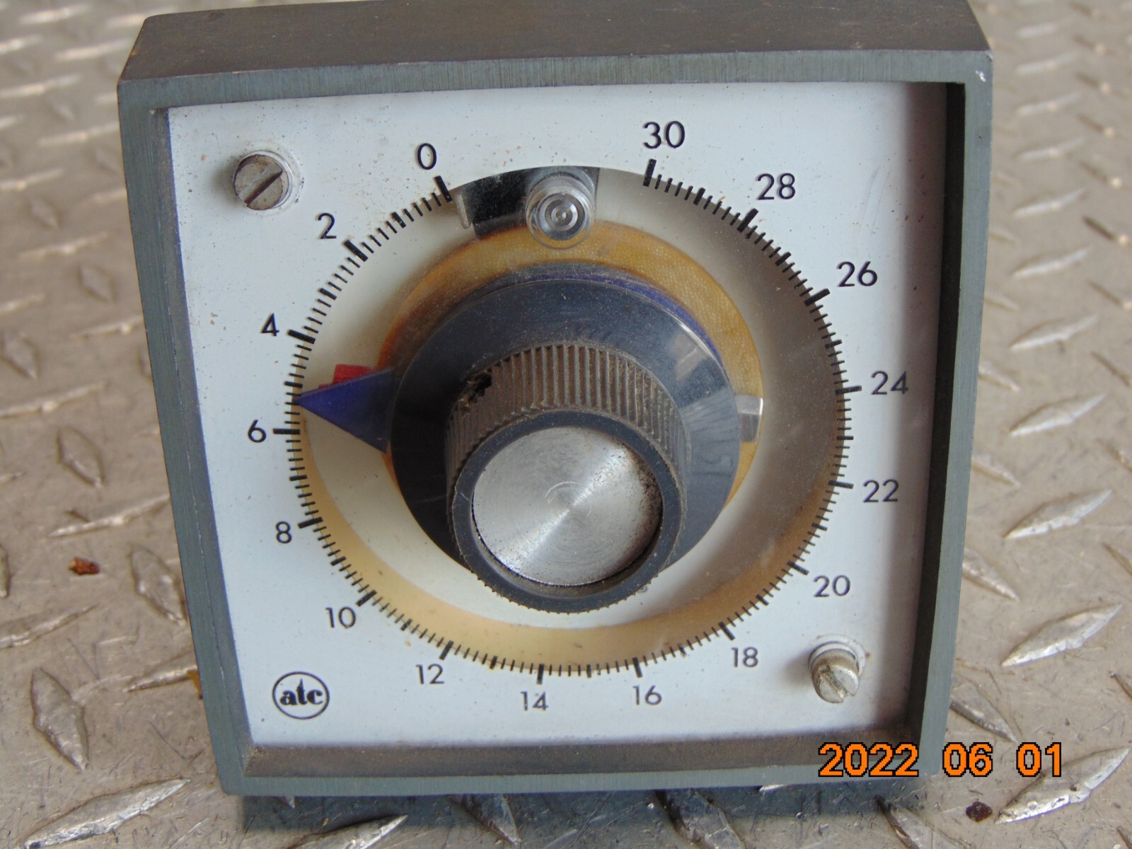 EAGLE SIGNAL 305D016A10PX TIMER 0-30 MINUTES 120V – FREE SHIPPING see below
