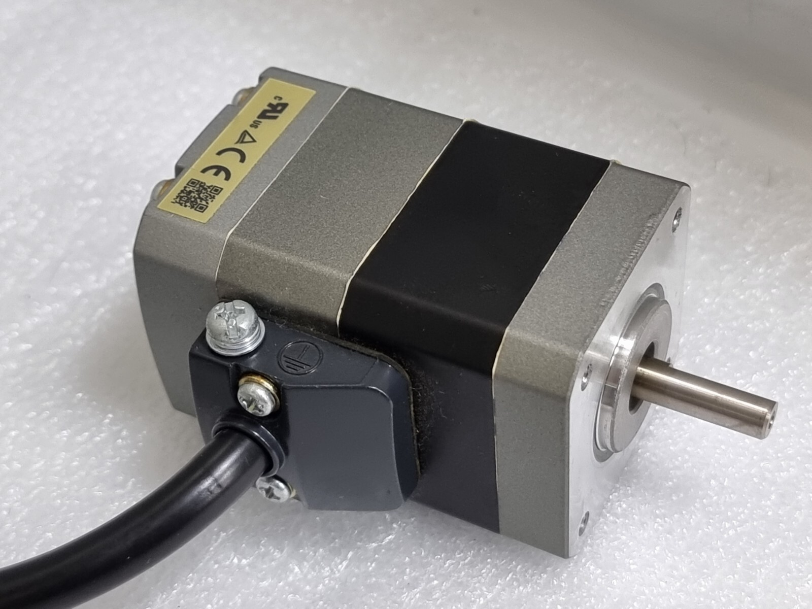 Oriental Motor VEXTA ARM46AC Stepping Motor