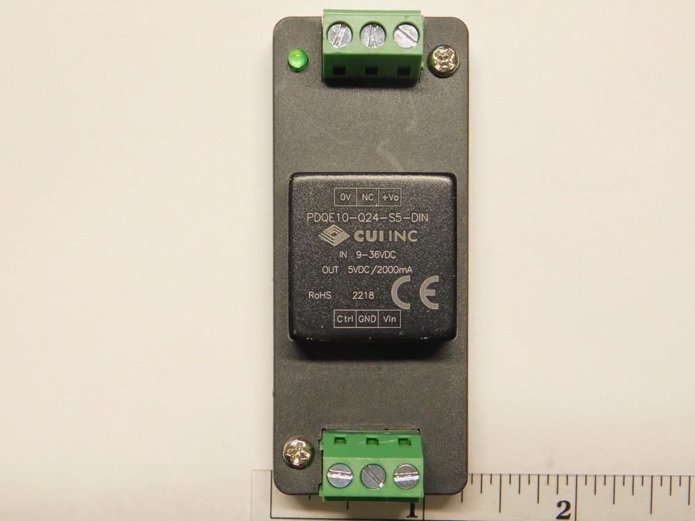CUI PDQE10-Q24-S5-DIN 24V(9-36VDC) In 5V 2000mA 10W Out DIN Rail DC/DC Converter