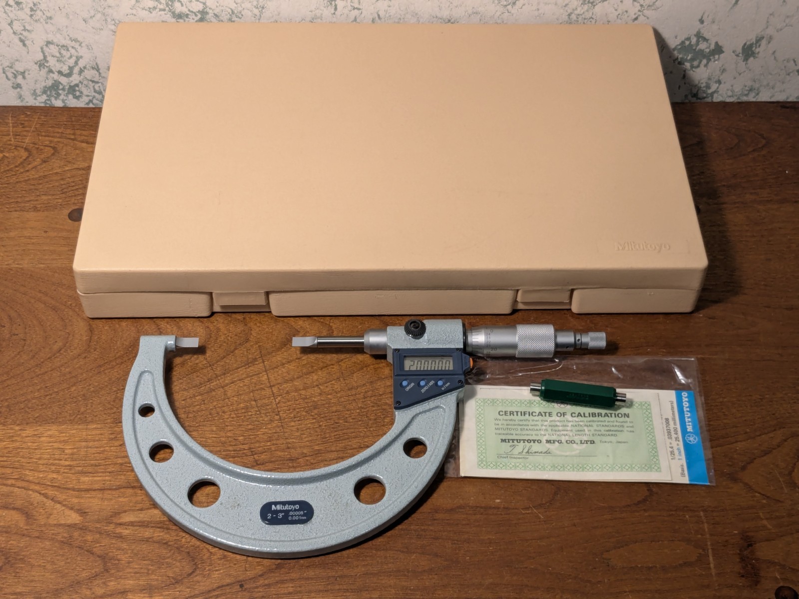 MITUTOYO 2-3 Inch DIGITAL Blade MICROMETER NO 422-313-30 w/ CASE & STANDARD