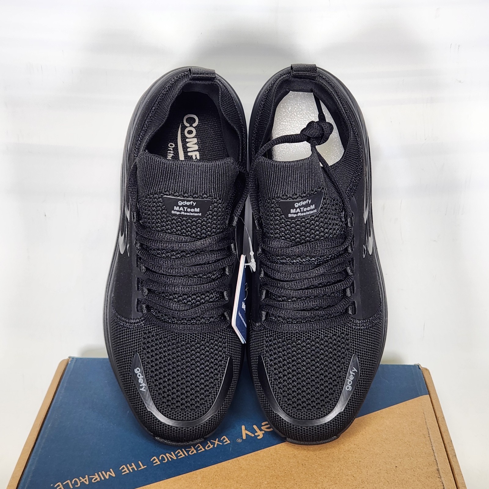 Size 10 – GDEFY MATeeM SR – SLIP RESISTANT- Black – Mens