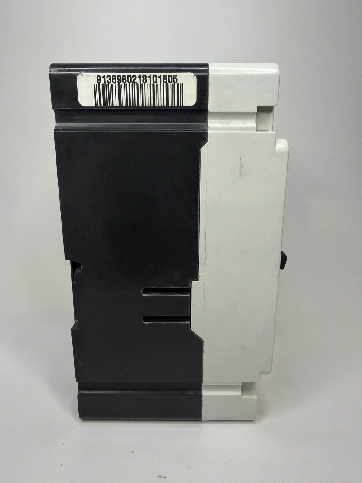 Eaton ED3200 3 Pole 200 Amp 240V Circuit Breaker