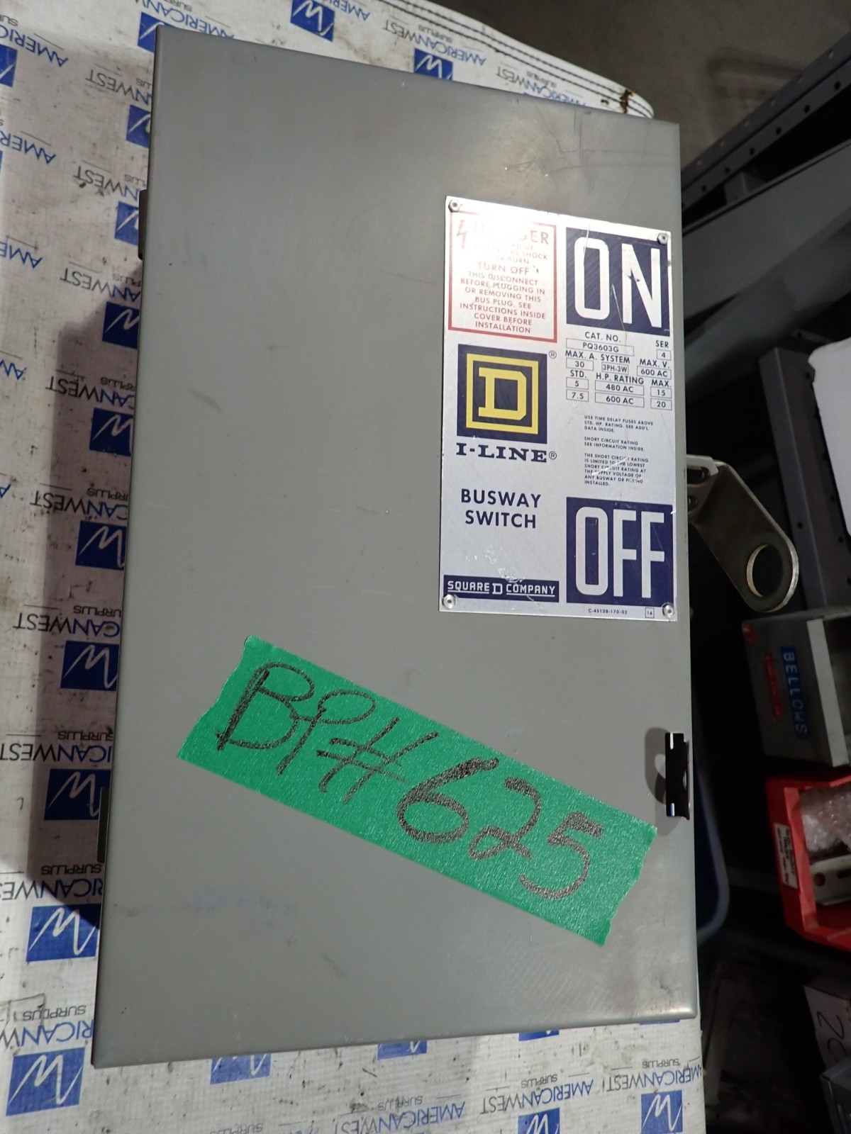 Square D PQ3603G 30 amp 600 volt Fusible 3 Phase 3 Wire Vertical Bus Plug BP625