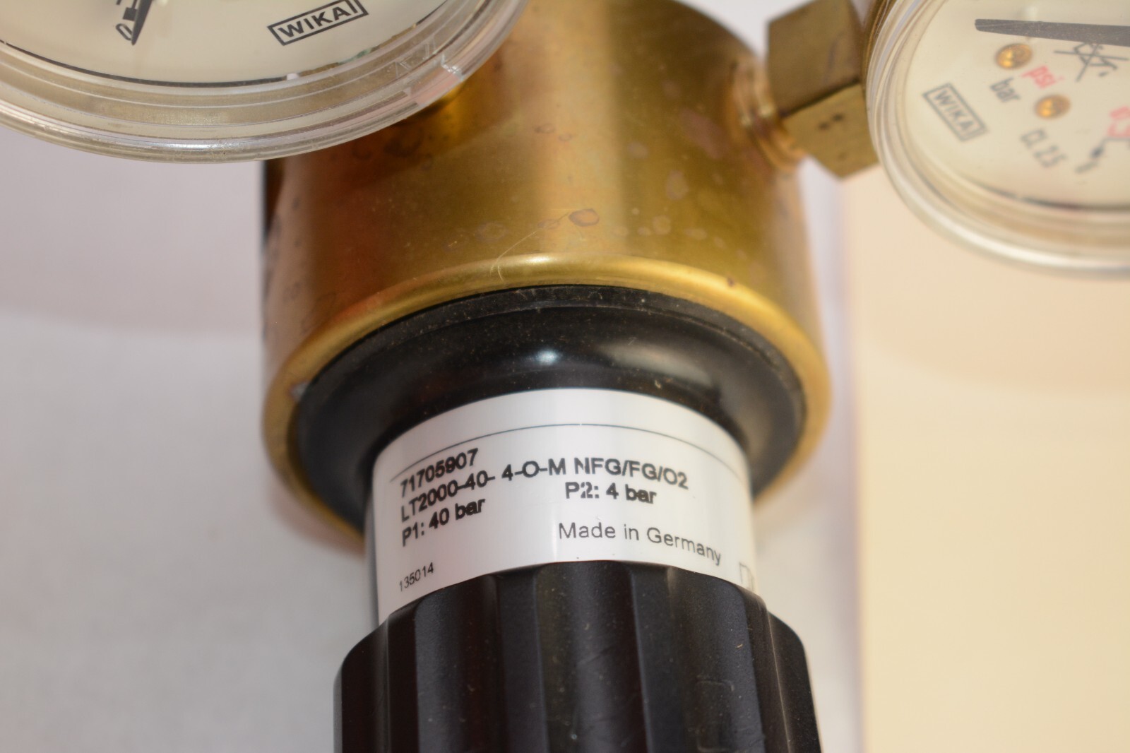 SPECTRON PRESSURE REGULATOR LT2000-40-4-NFG/FG/O2