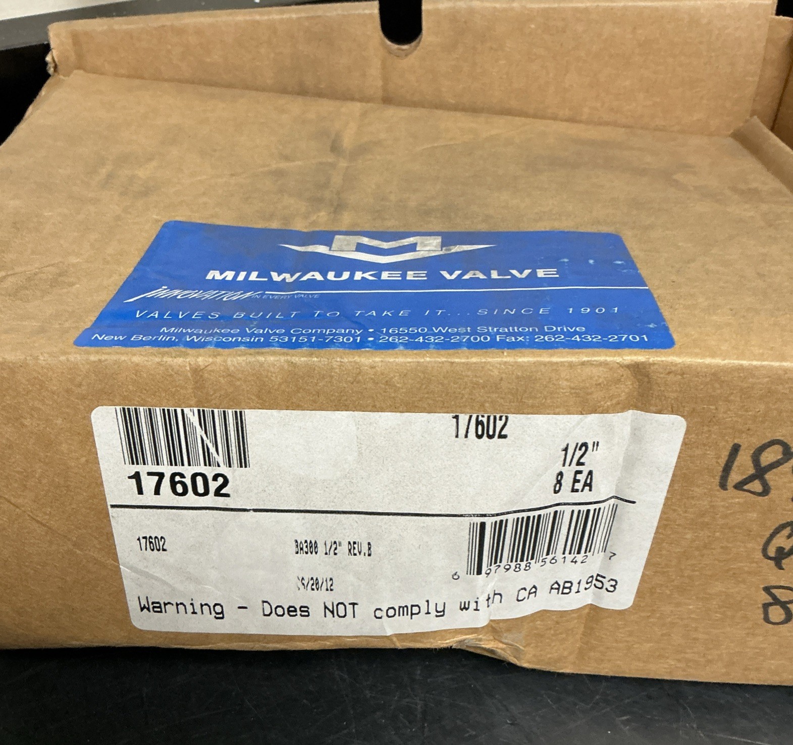 Milwaukee Valve Box of 8 | BA300 1/2″ Valves