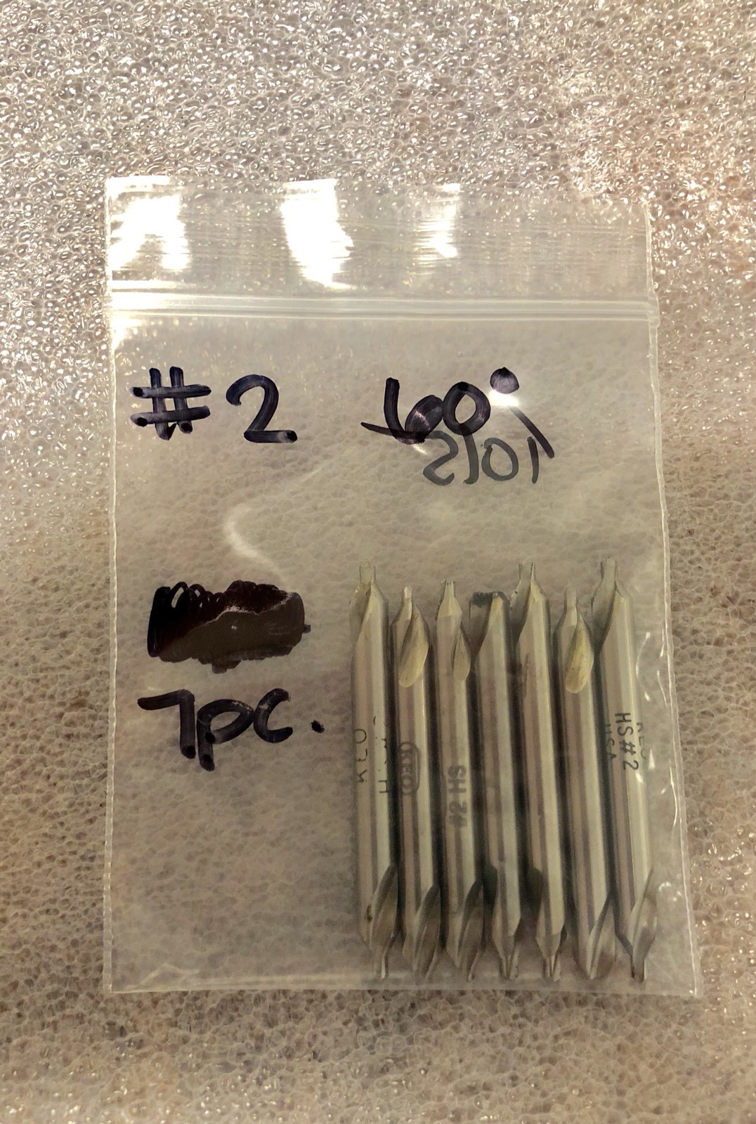 LOT OF CENTER DRILL BITS 20 #2 90 DEGREE, 15 #0 600 DEGREE, 7 #2 60 DEGREE