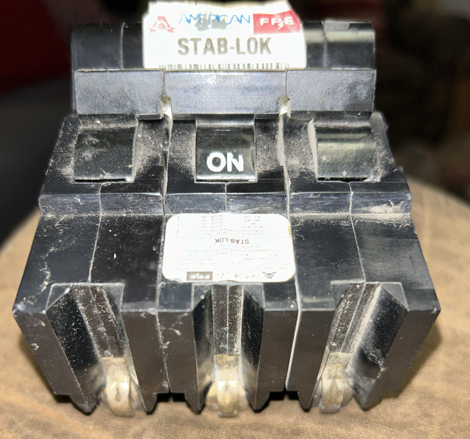 American FPE – Stab-Lok Type-NA 3-Poles 40-Amps 240-Volts-AC – 3P40 Used