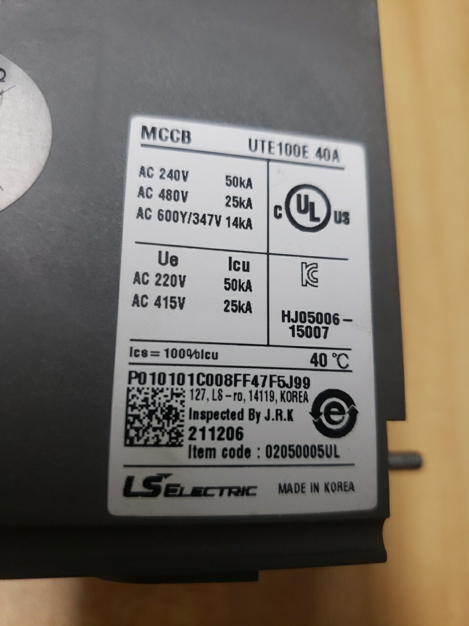 NEW LS MCCB UTE100E SUSOL CIRCUIT BREAKER 40A 3P 240/480VAC 50/25KA (KB) NEW