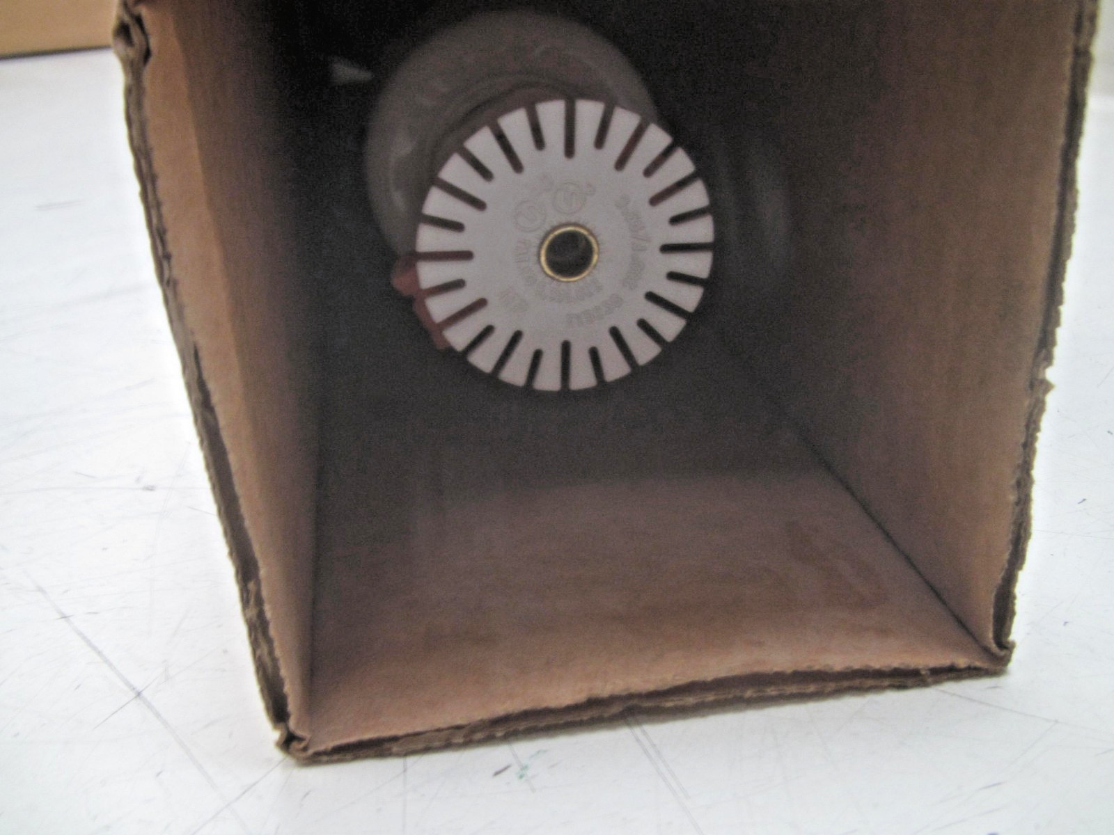 Tyco Automatic Sprinkler DS2 ELO 16 PD EC Rec Esc QR 200 White/White 14.75 IN
