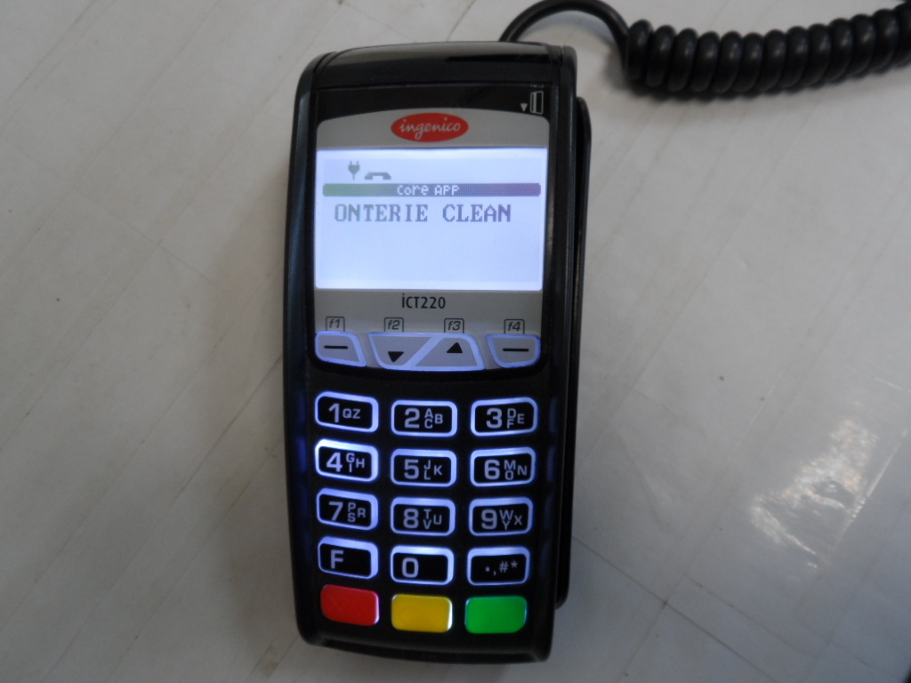 Ingenico ICT220 Credit Card Terminal with Chip Reader **AS IS (8352-1 C1F)