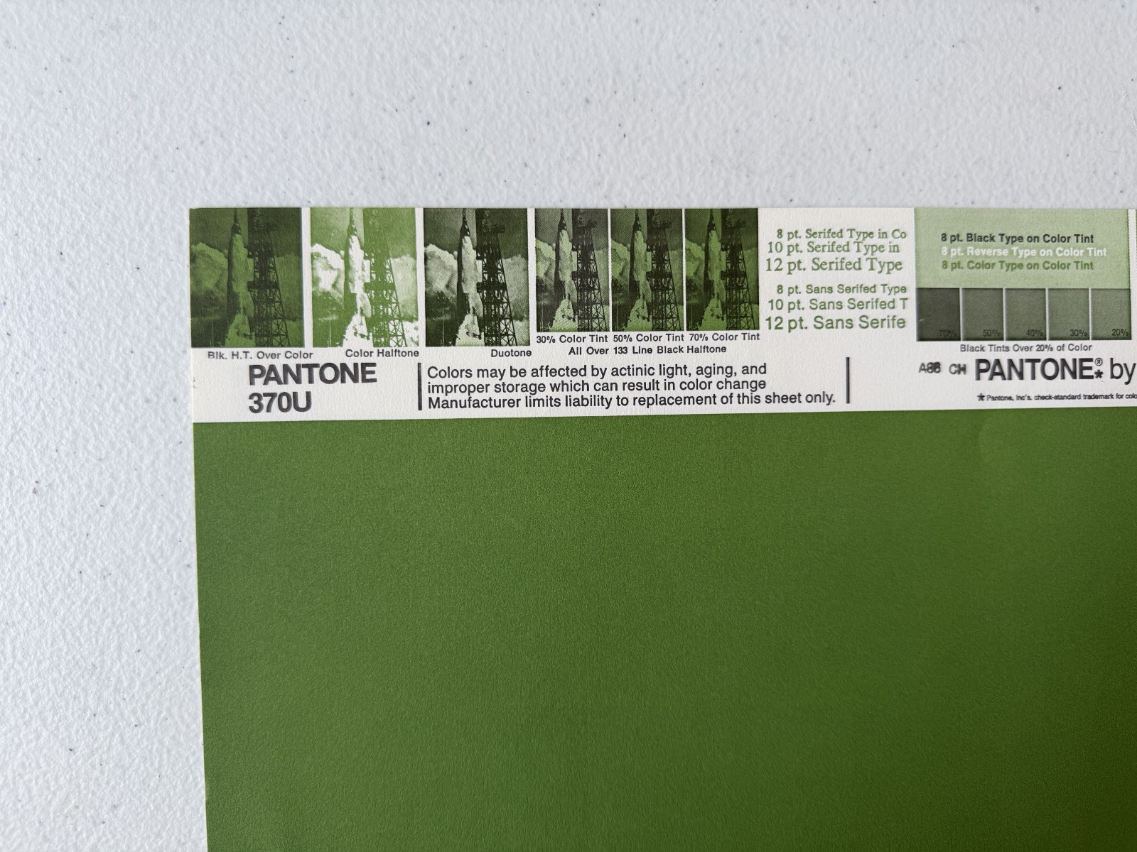 Pantone Vintage Poster [Green/Chartreuse/Olive] Uncoated Sheet by Leteraset
