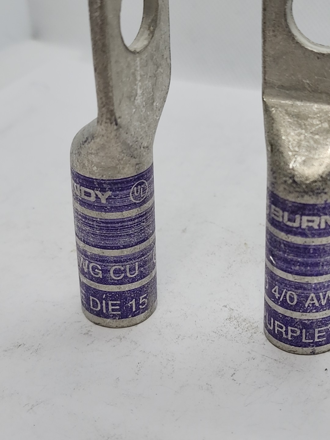2x BURNDY YA28-2N 4/0 AWG CU PURPLE DIE 15 COMPRESSION TWO HOLE LUG T. [1ES3-2]