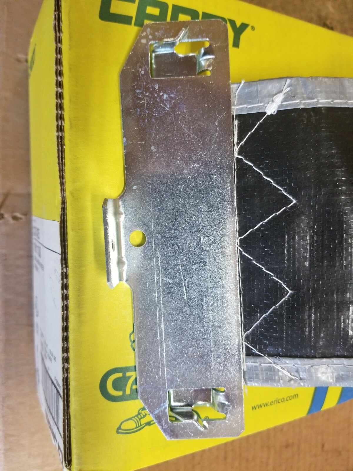 Erico Caddy, CAT425, cable hanger system. box of 10. Fast shipping!!!